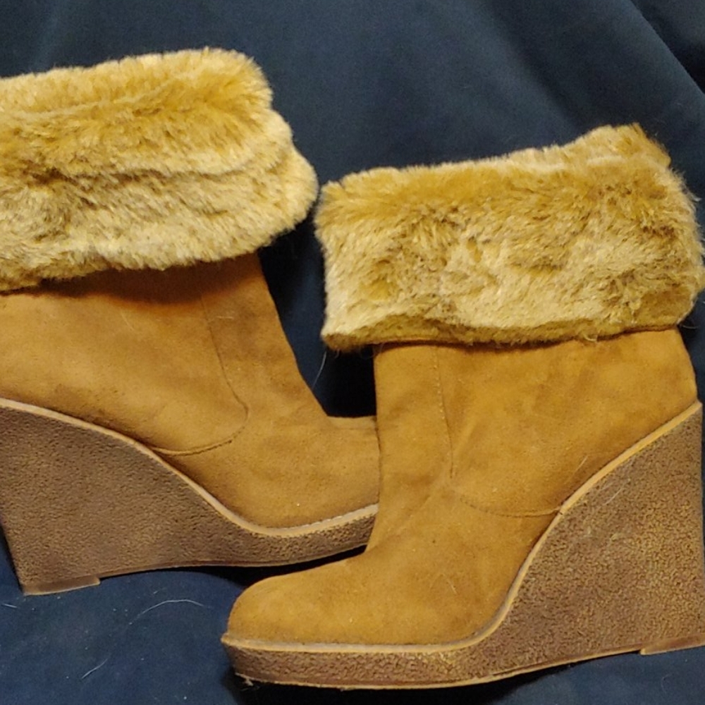 Booties with Fur